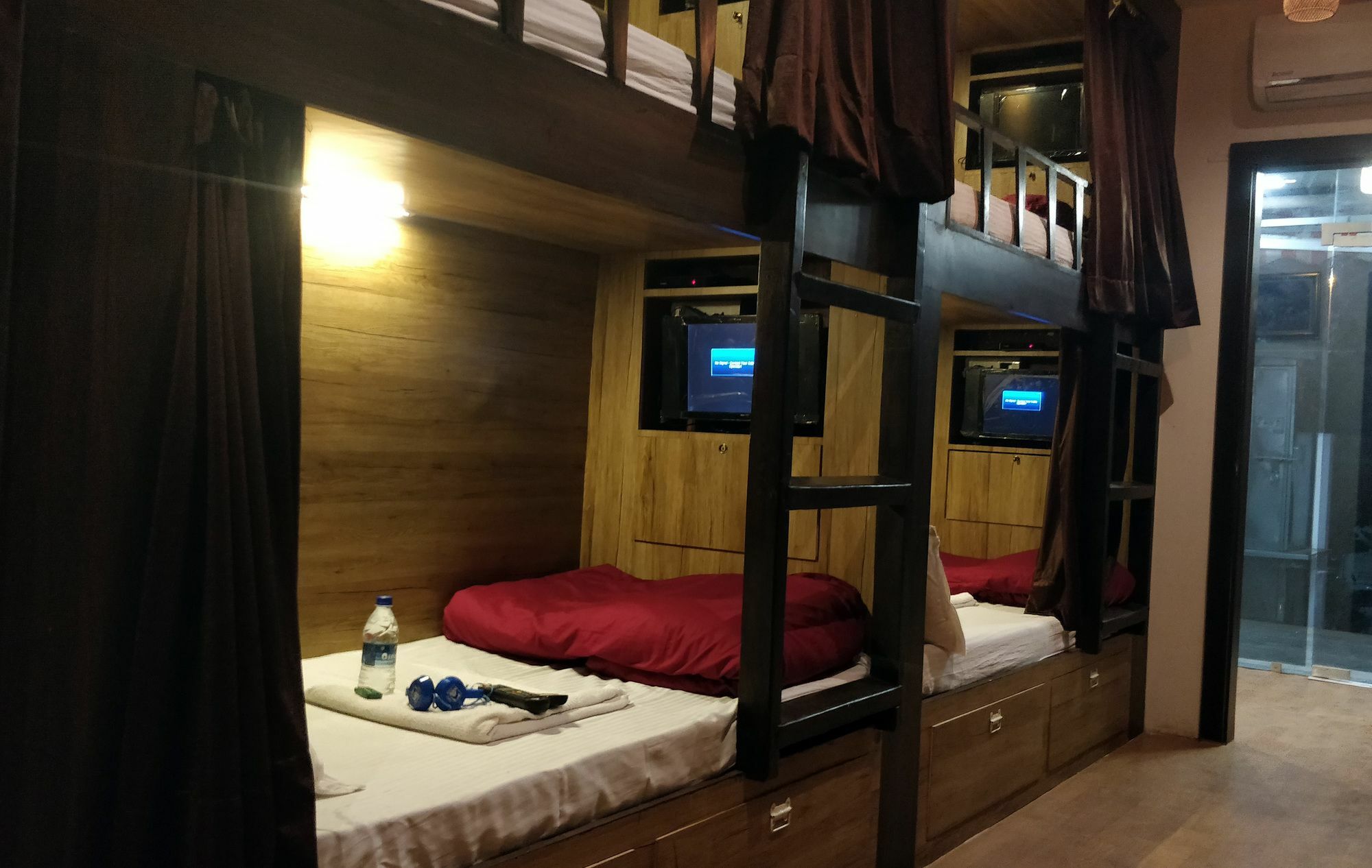 Hilal Dormitory Mumbai Exterior photo